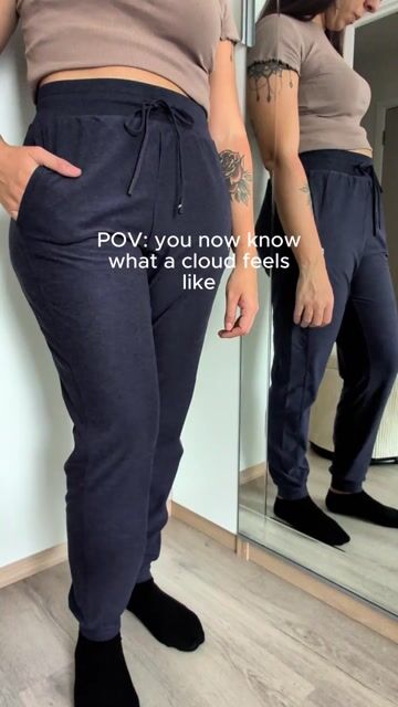Unboxing Cloud Joggers